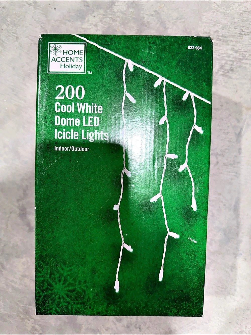 Set of 4 boxes Home Accents Holiday 200 Cool White Dome LED Icicle Lights NEW